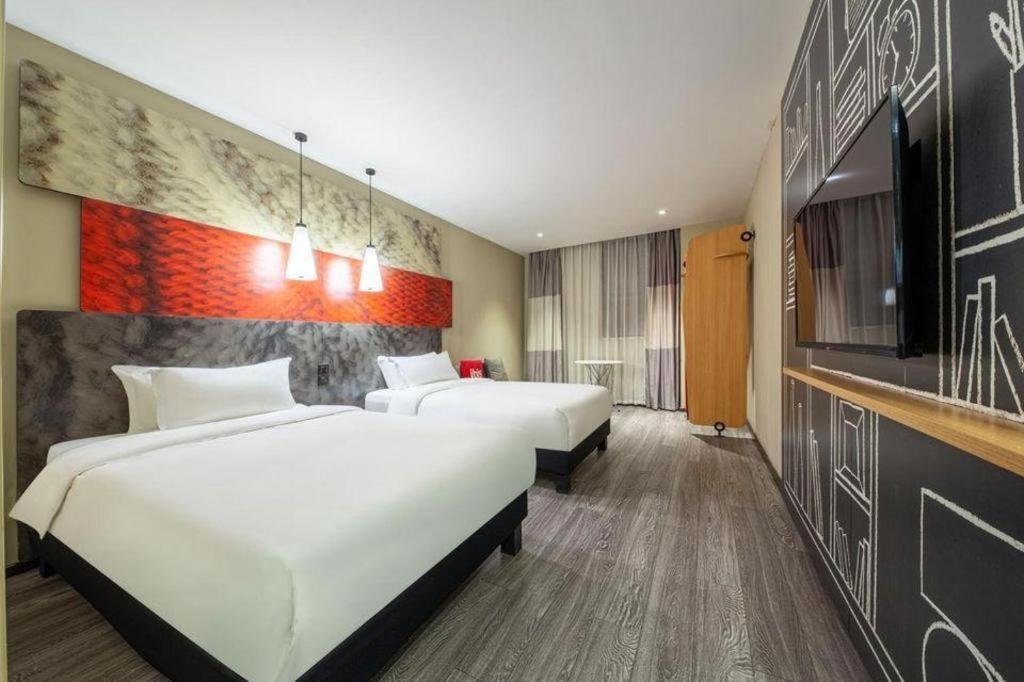 Ibis Nanchang Zhongshan Road Pedestrian Street Hotel Экстерьер фото